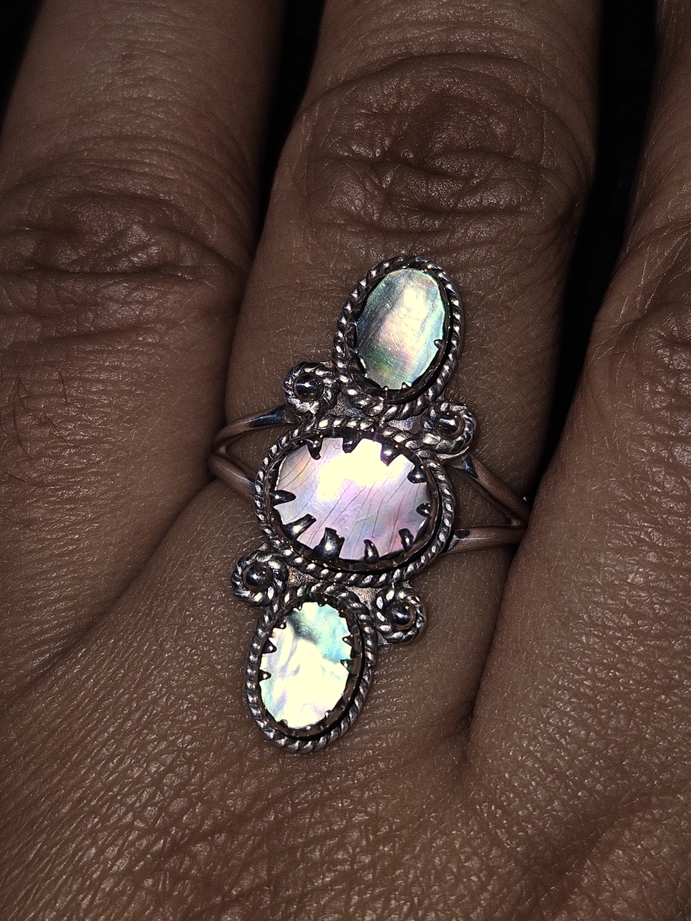 92S Multistone Abalone Ring - Iridescent